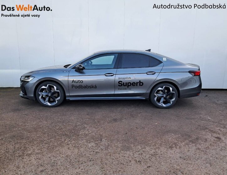 Škoda Superb Liftback 2,0 l 142 kw