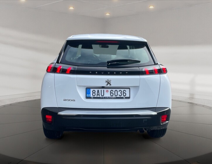 Peugeot 2008 5
