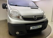Opel Vivaro Kombi 2,5 l 107 kw