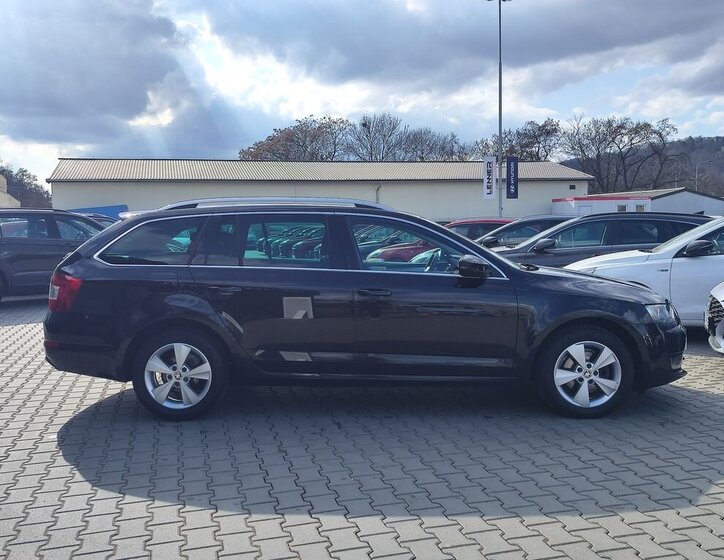 Škoda Octavia Kombi 2,0 l 110 kw