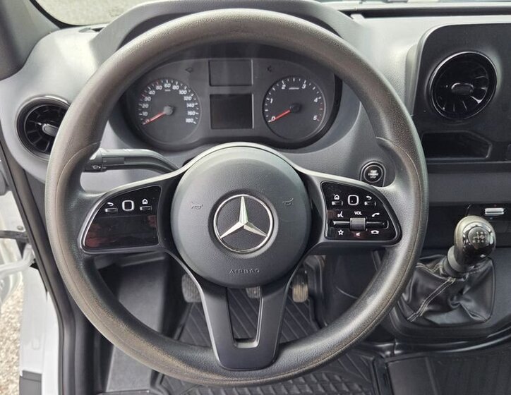 Mercedes-Benz Sprinter Valník 2,0 l 125 kw