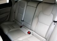 Volvo V90 Kombi 2,0 l 173 kw