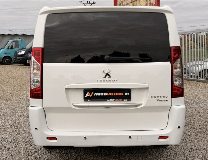 Peugeot Expert Tepee MPV 2,0 l 120 kw