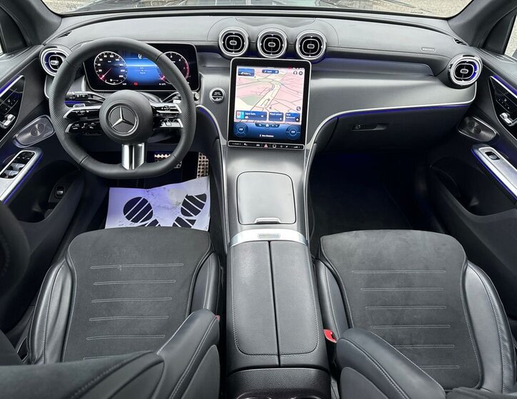 Mercedes-Benz GLC 11