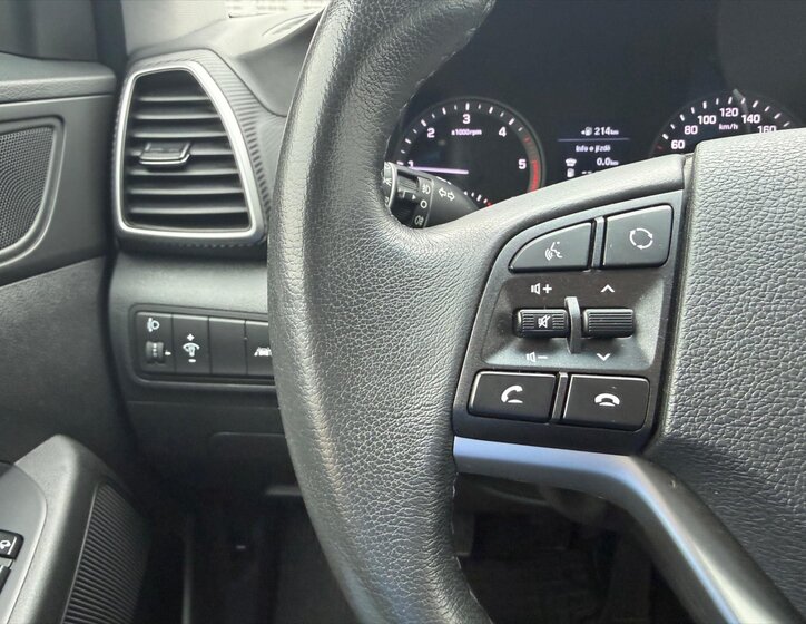 Hyundai Tucson SUV 1,6 l 85 kw