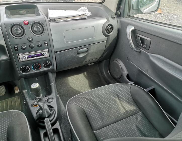 Peugeot Partner 9