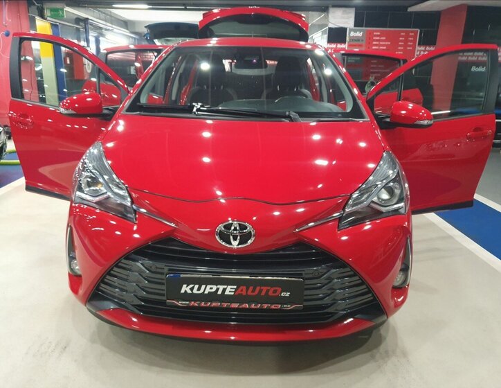 Toyota Yaris Hatchback 1,5 l 82 kw