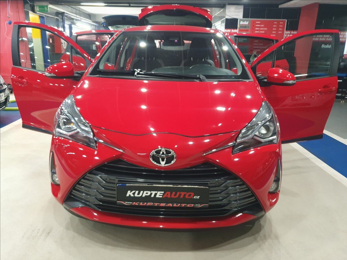 Toyota Yaris Hatchback 1,5 l 82 kw