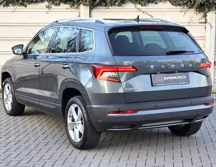 Škoda Karoq SUV 1,5 l 110 kw