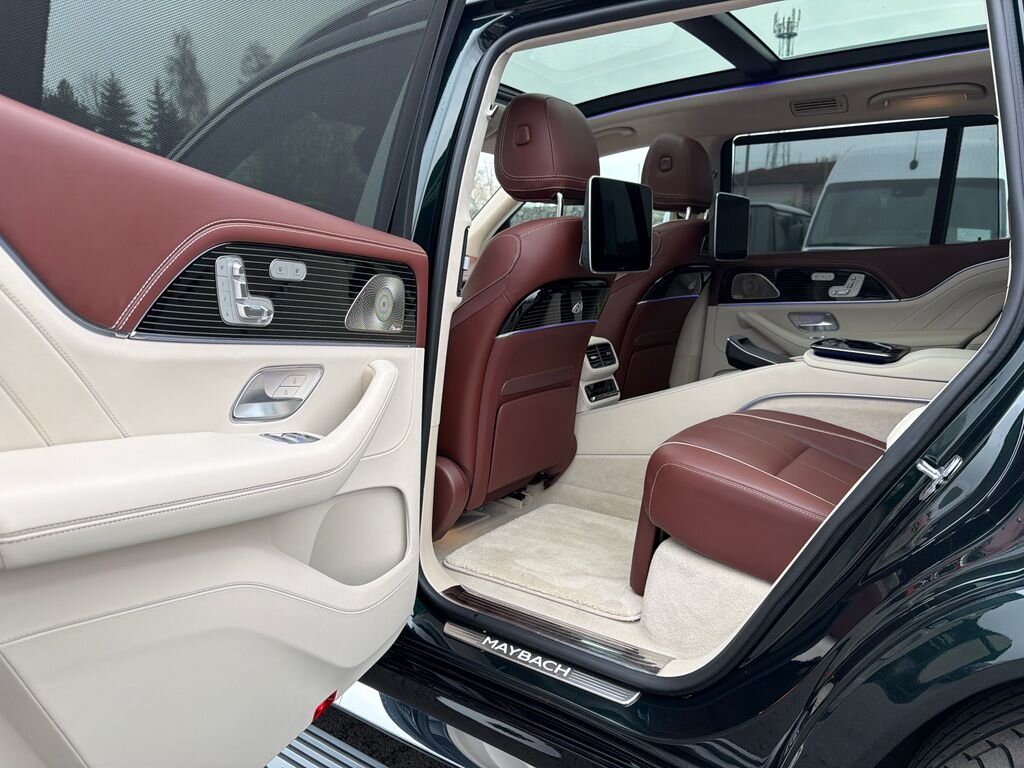 Mercedes-Benz GLS SUV / Terénní 4,0 l 410 kw