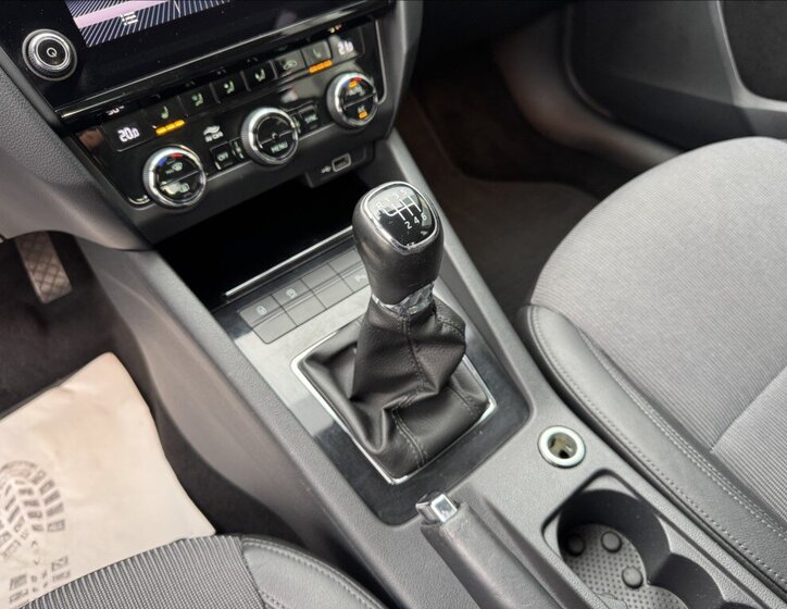 Škoda Octavia Kombi 1,5 l 110 kw