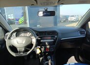 Peugeot 301 Sedan 1,6 l 68 kw