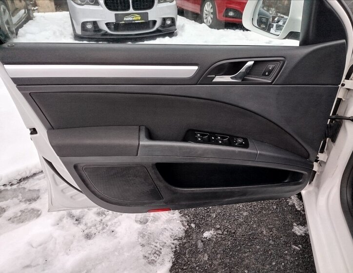 Škoda Superb Kombi 2,0 l 103 kw