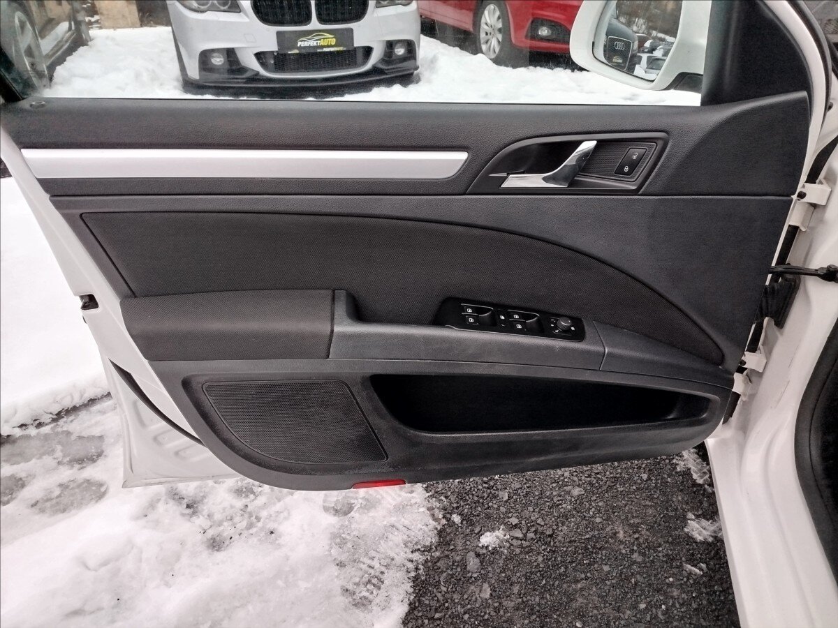 Škoda Superb Kombi 2,0 l 103 kw