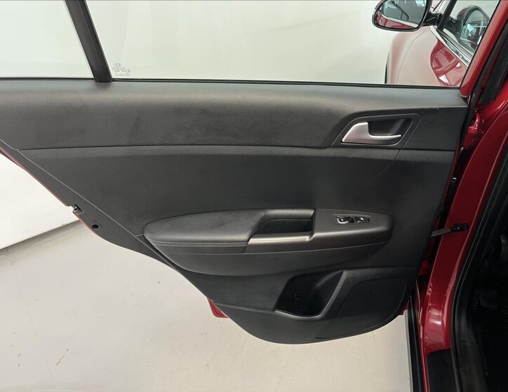 KIA Sportage SUV 1,6 l 97 kw