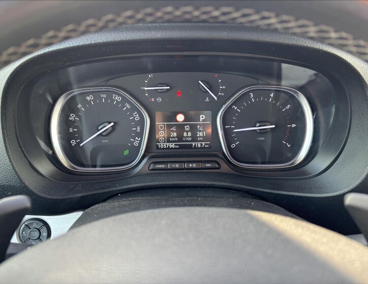 Citroën SpaceTourer MPV 2,0 l 130 kw