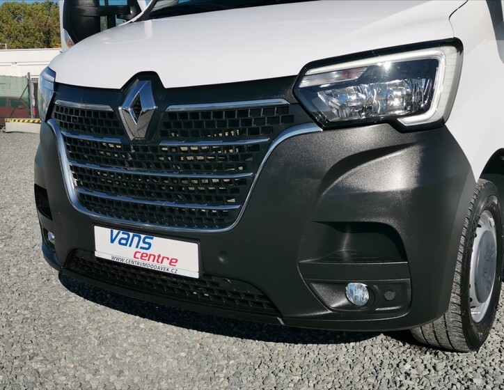 Renault Master 23