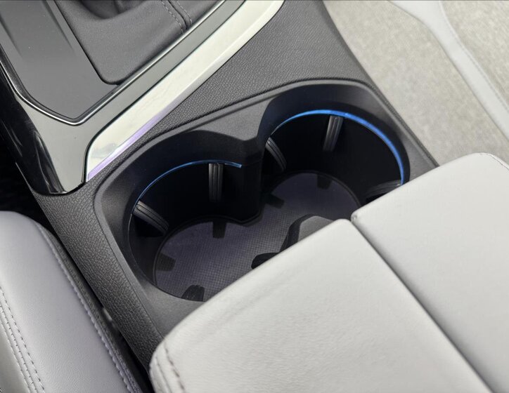 Peugeot 3008 SUV / Terénní 1,2 l 96 kw