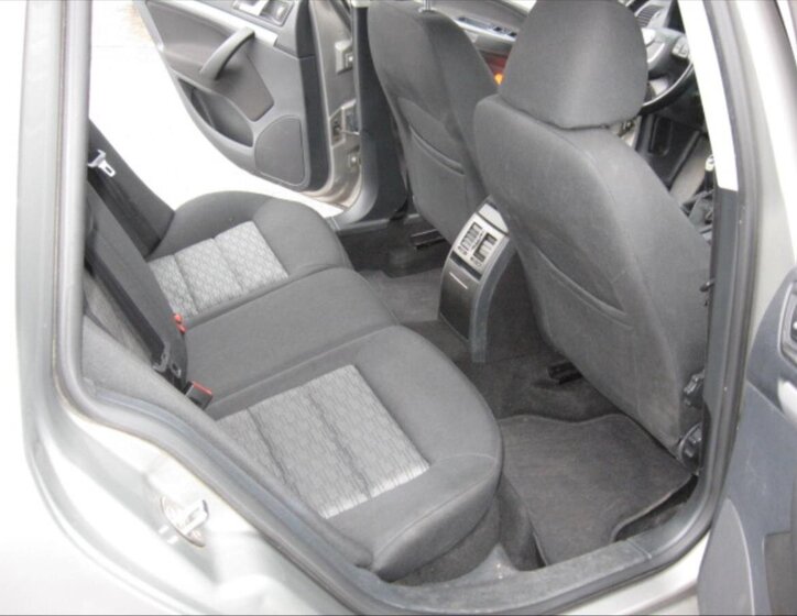 Škoda Octavia Kombi 1,6 l 77 kw