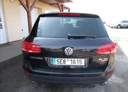 Volkswagen Touareg SUV / Terénní 3,0 l 180 kw