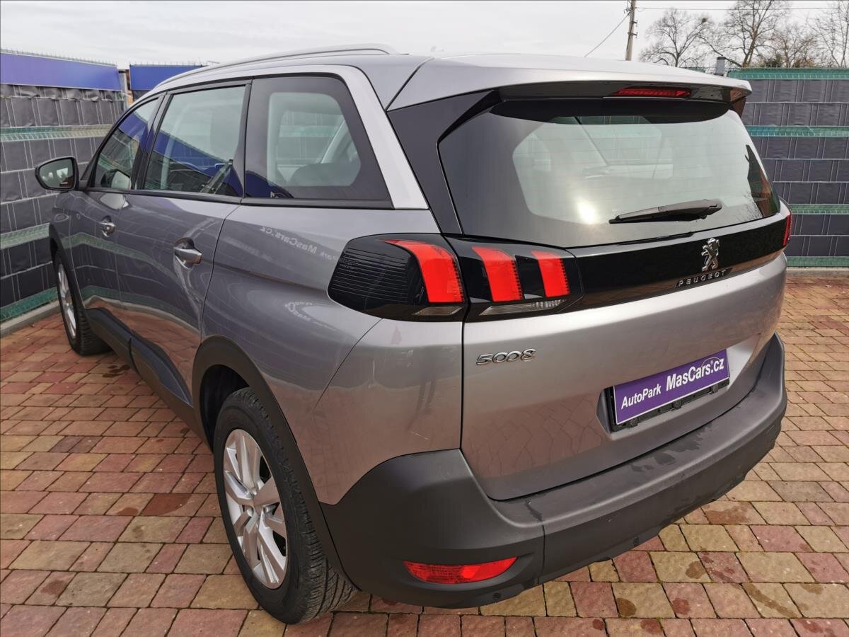 Peugeot 5008 MPV 1,5 l 96 kw