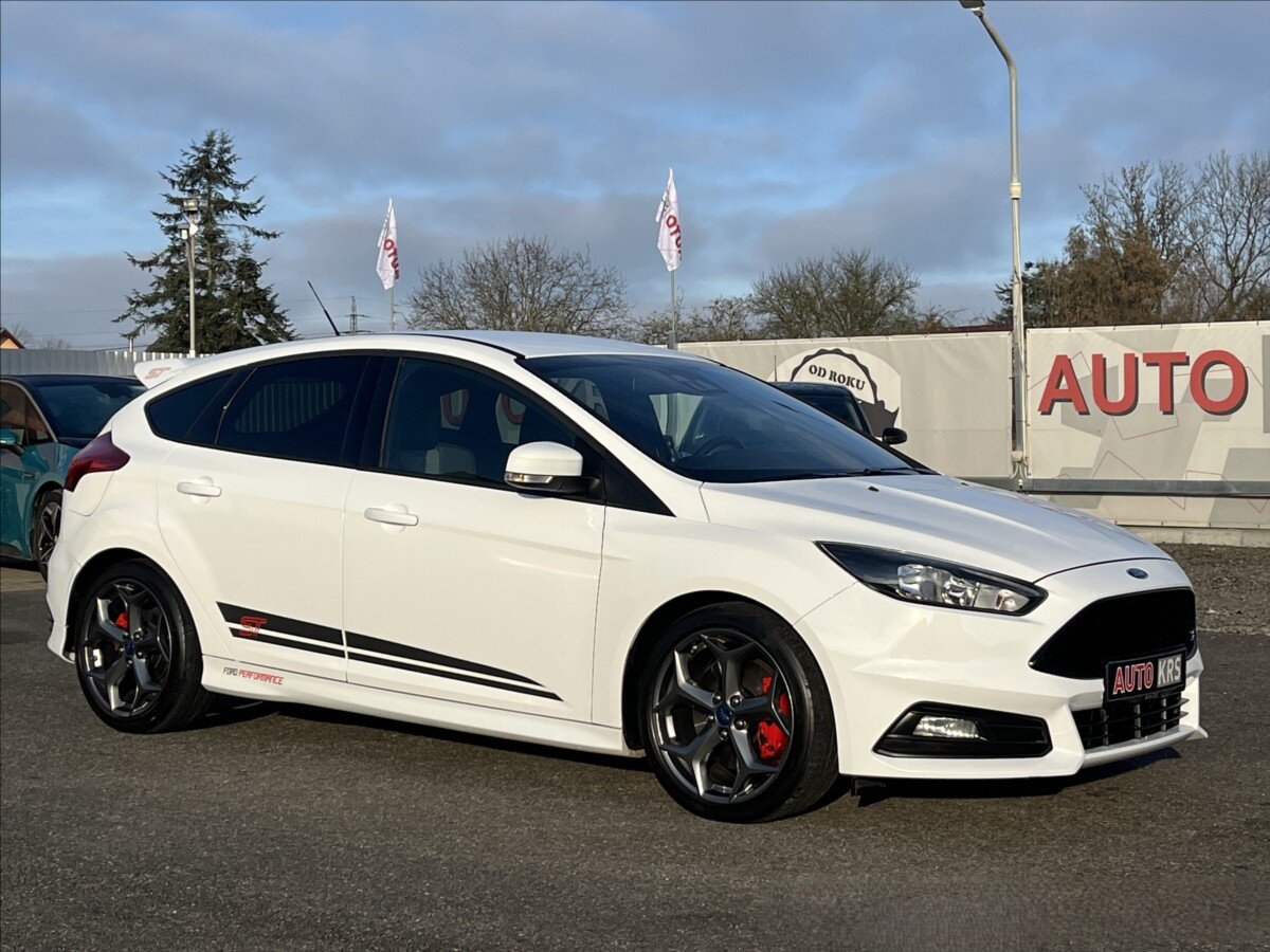 Ford Focus Hatchback 2,0 l 184 kw