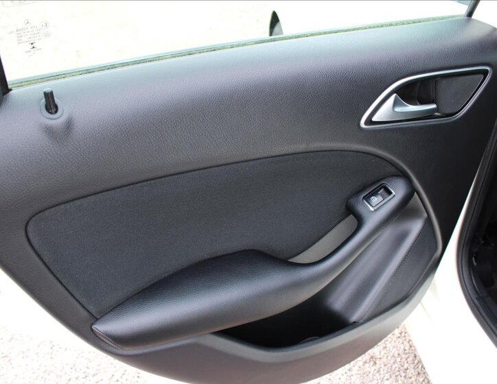 Mercedes-Benz Třídy B MPV 1,5 l 80 kw