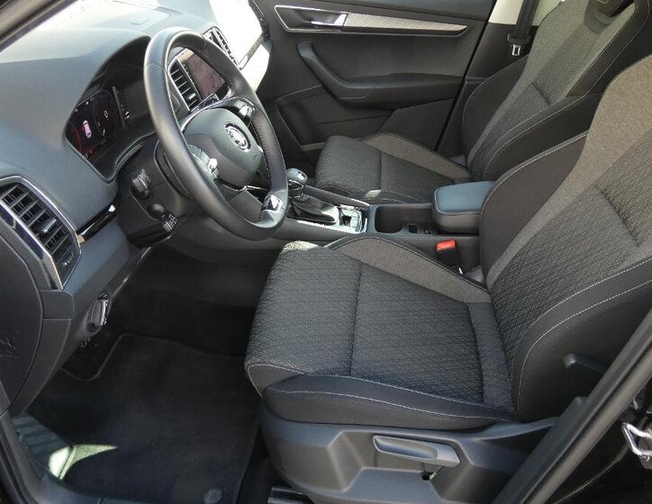 Škoda Karoq SUV / Terénní 1,5 l 110 kw