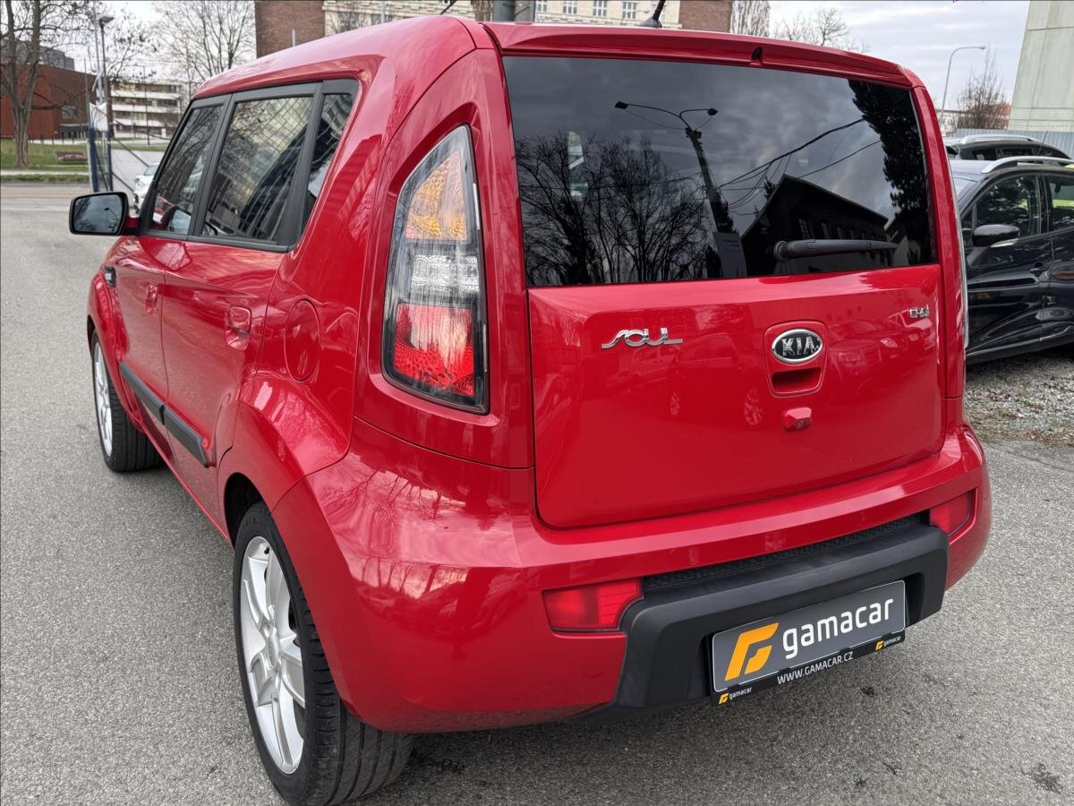 KIA Soul Hatchback 1,6 l 94 kw