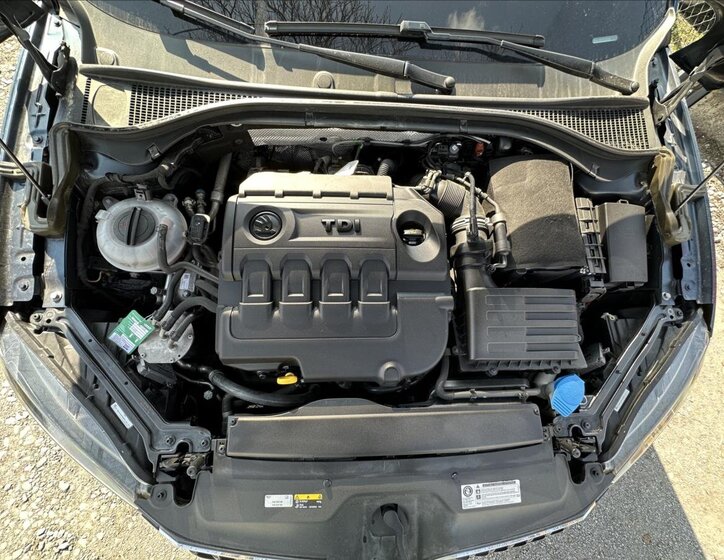 Škoda Superb Kombi 2,0 l 110 kw