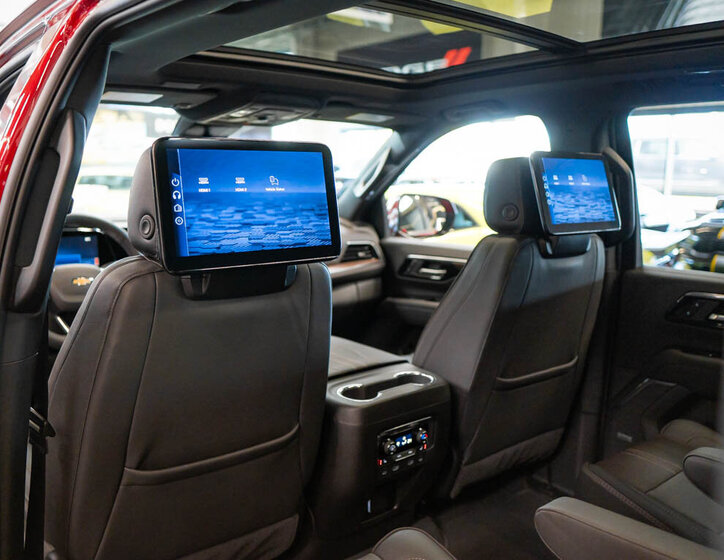 Chevrolet Suburban SUV / Terénní 6,2 l 313 kw