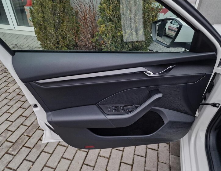 Škoda Octavia Kombi 2,0 l 85 kw