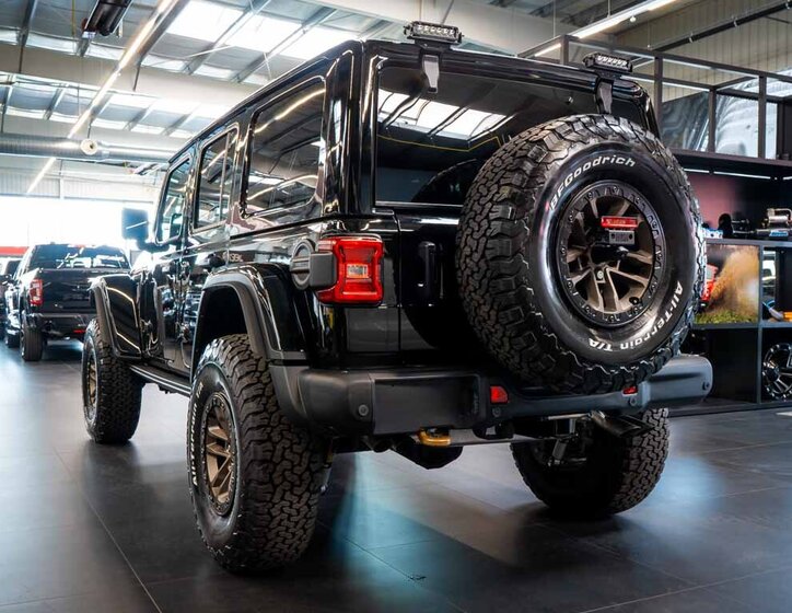 Jeep Wrangler 3