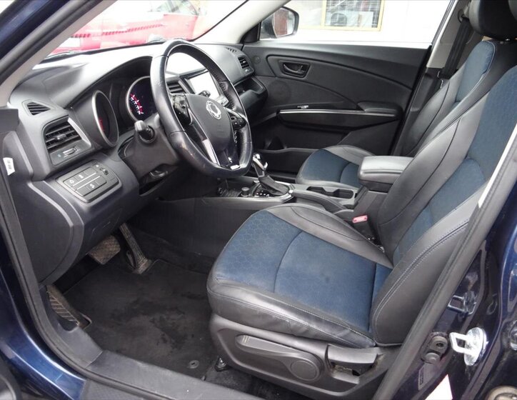 SsangYong XLV SUV / Terénní 1,6 l 94 kw