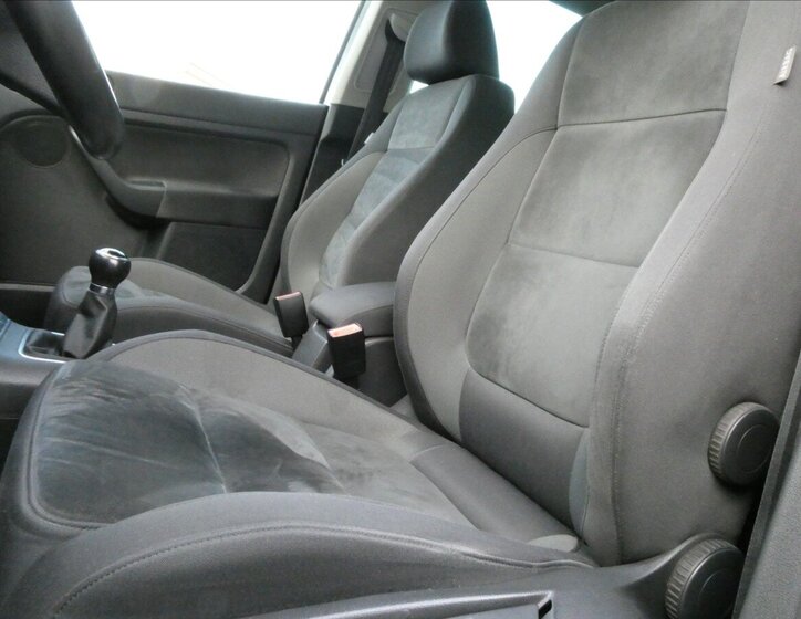 Volkswagen Golf Plus 30