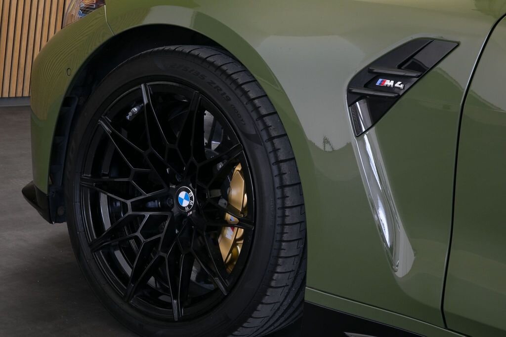 BMW M4 Kupé 3,0 l 353 kw