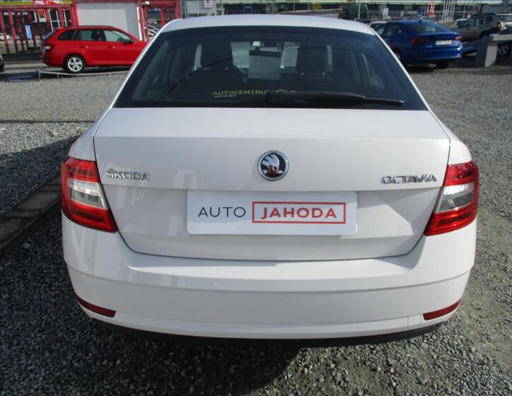 Škoda Octavia 6