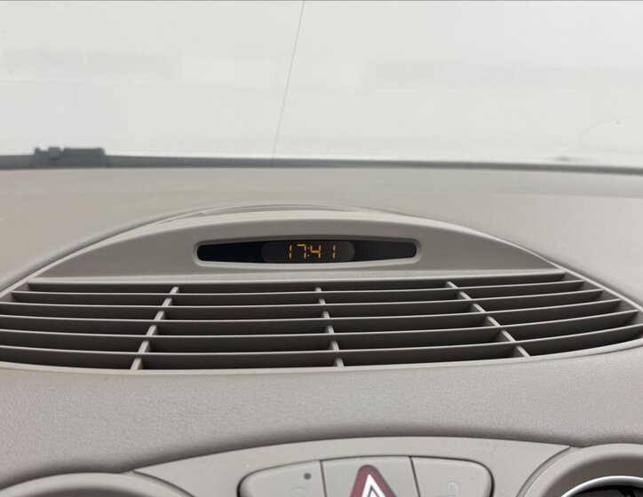 Mercedes-Benz SL Kabriolet 5,0 l 225 kw