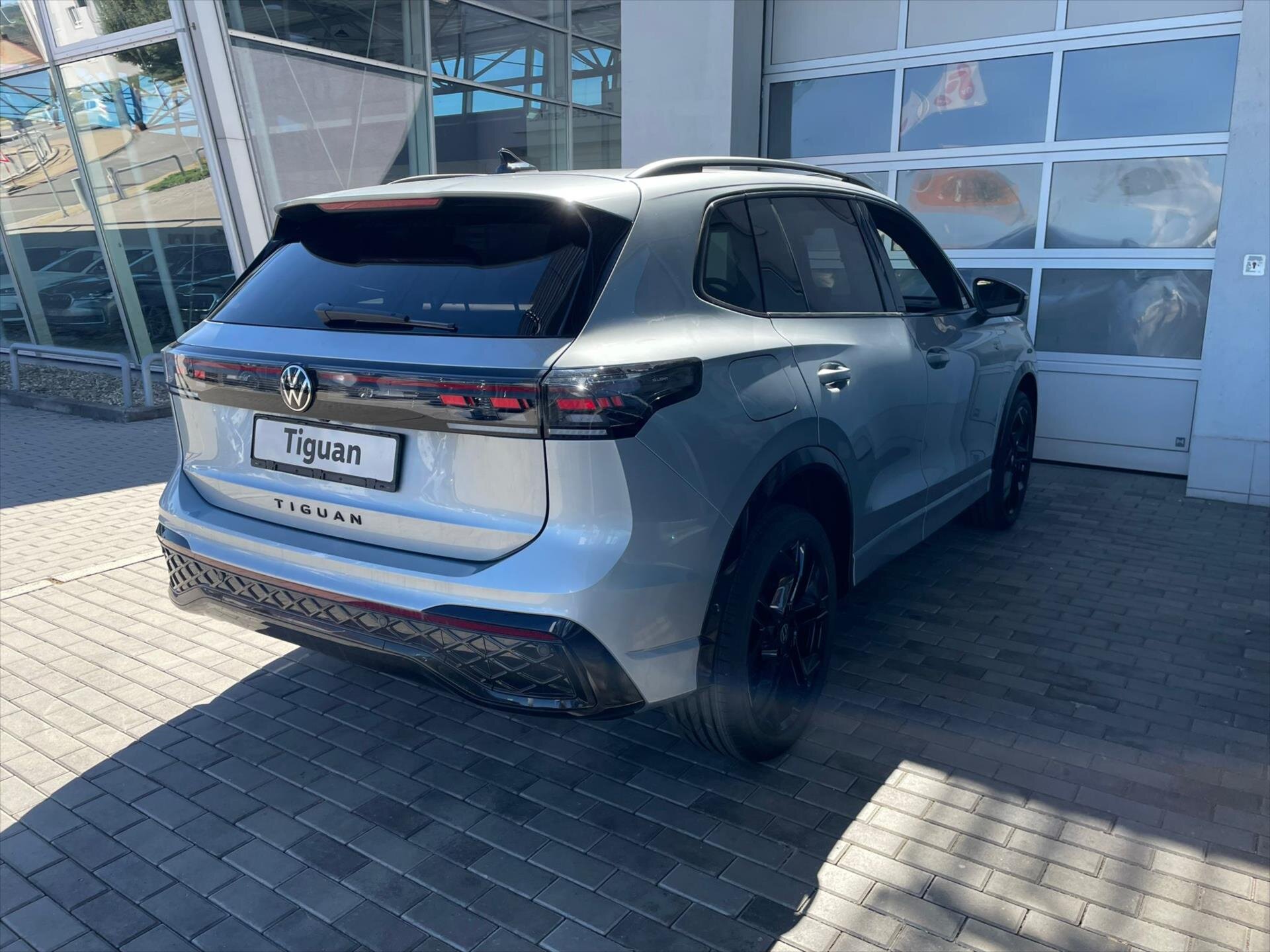 Volkswagen Tiguan SUV 1,5 l 150 kw