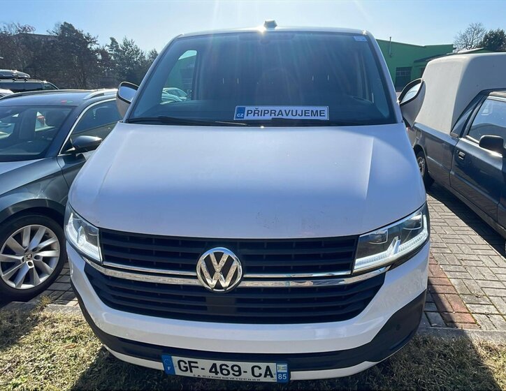 Volkswagen Transporter Skříň 2,0 l 110 kw