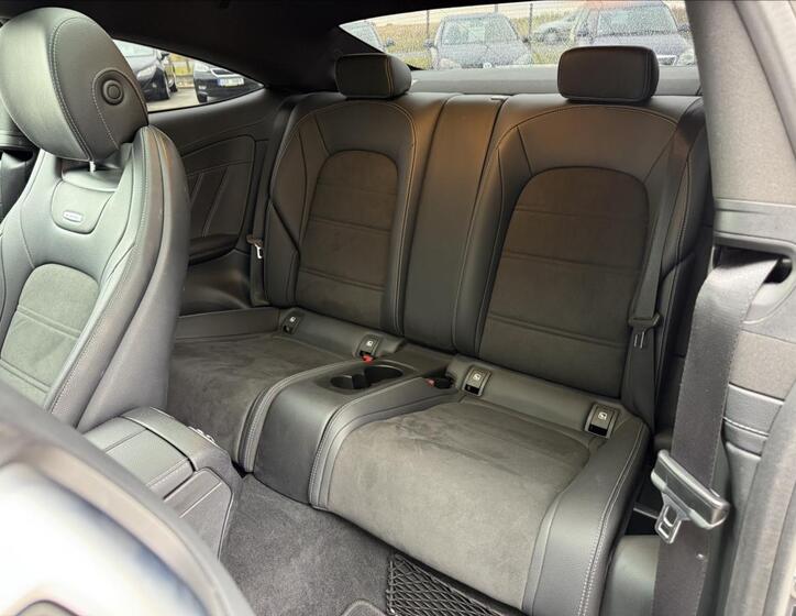 Mercedes-Benz Třídy C 11