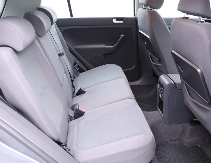 Volkswagen Golf Plus 11