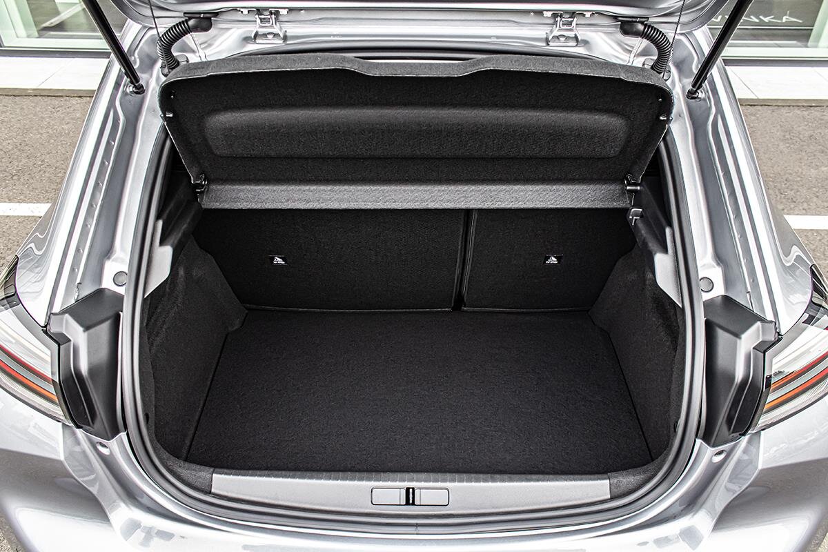 Peugeot 208 Hatchback 1,2 l 74 kw