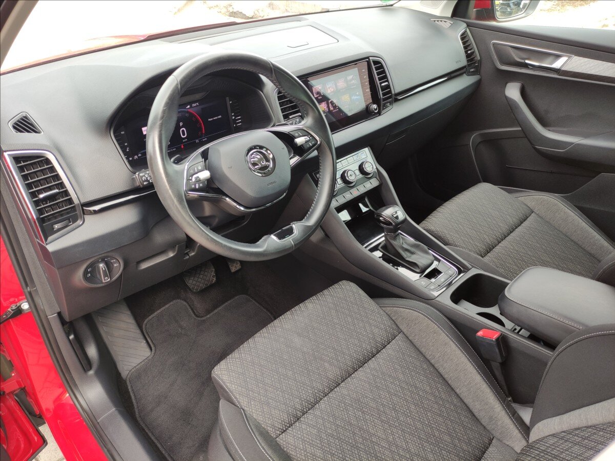 Škoda Karoq SUV / Terénní 2,0 l 85 kw