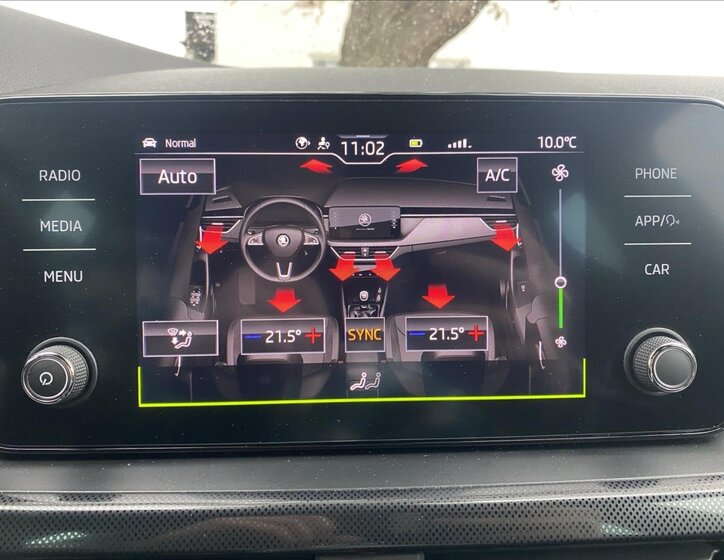 Škoda Scala Hatchback 1,5 l 110 kw