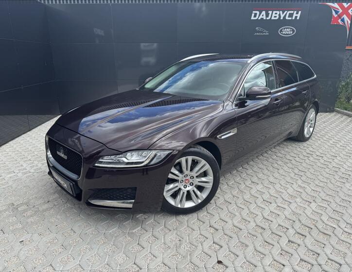 Jaguar XF 1