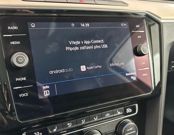 Volkswagen Passat Kombi 2,0 l 140 kw