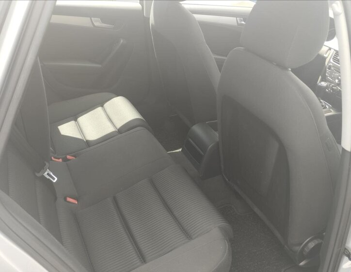 Audi A4 Kombi 2,0 l 88 kw