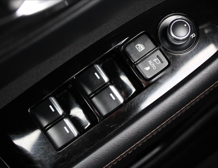 Mazda CX-5 SUV / Terénní 2,5 l 143 kw