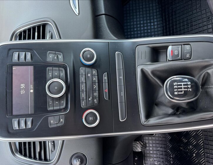 Renault Grand Scénic 15